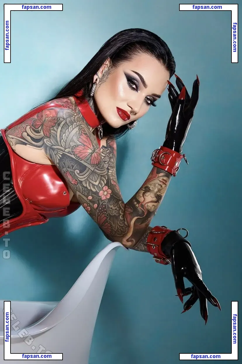 Bella Isadora голая фото #0108 с Онлифанс