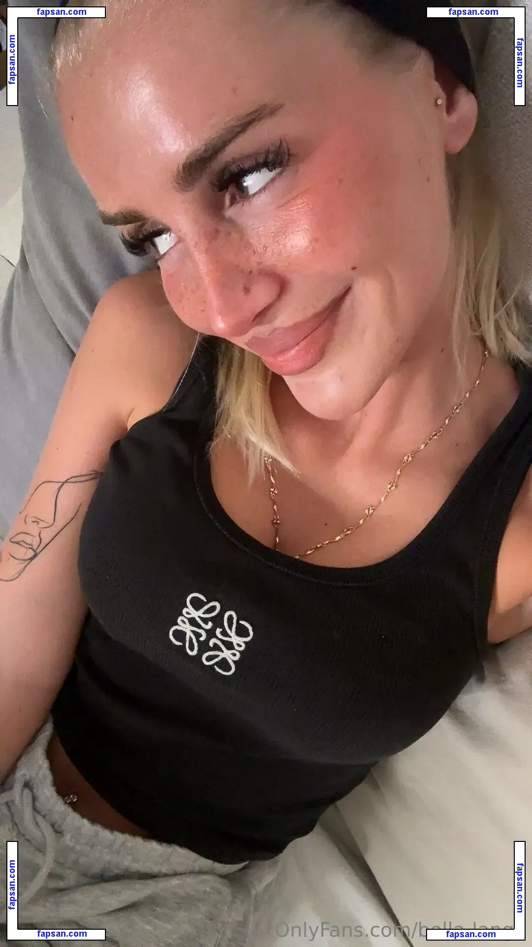 bella-lange nude photo #0015 from OnlyFans