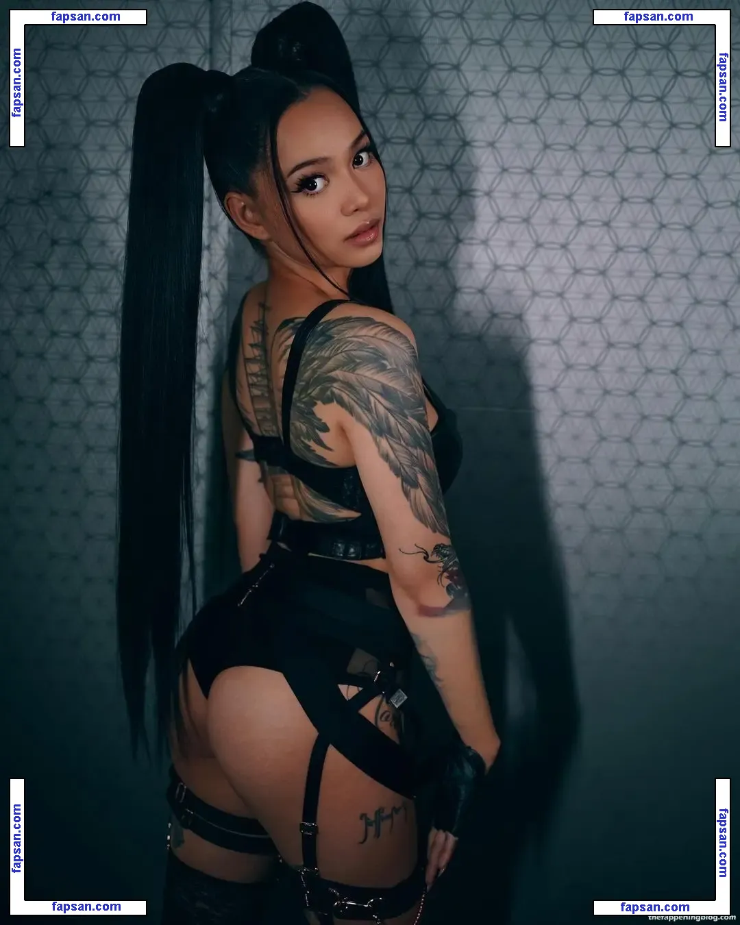 Bella Poarch nude photo #0072 from OnlyFans