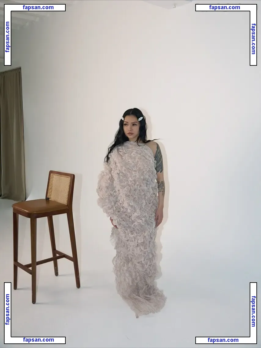 Bella Poarch голая фото #0920 с Онлифанс