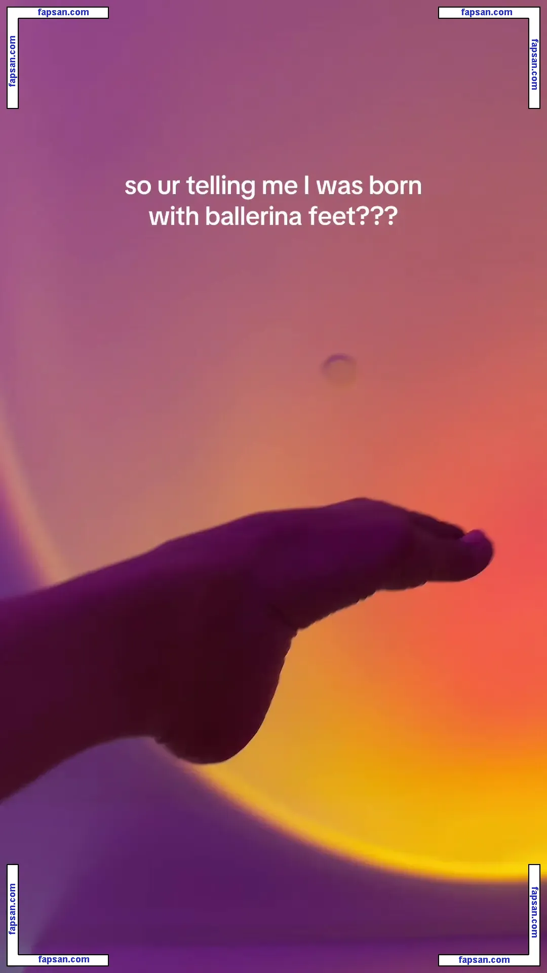 Bella Poarch nude photo #0950 from OnlyFans