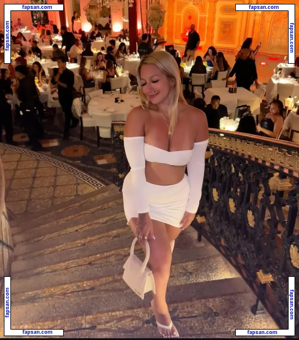 bella.thiccc голая фото #0017 с Онлифанс