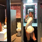 bella.thiccc nude #0027