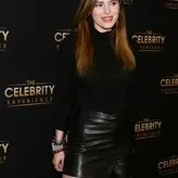 Bella Thorne голая #0241