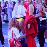 Bella Thorne голая #0972