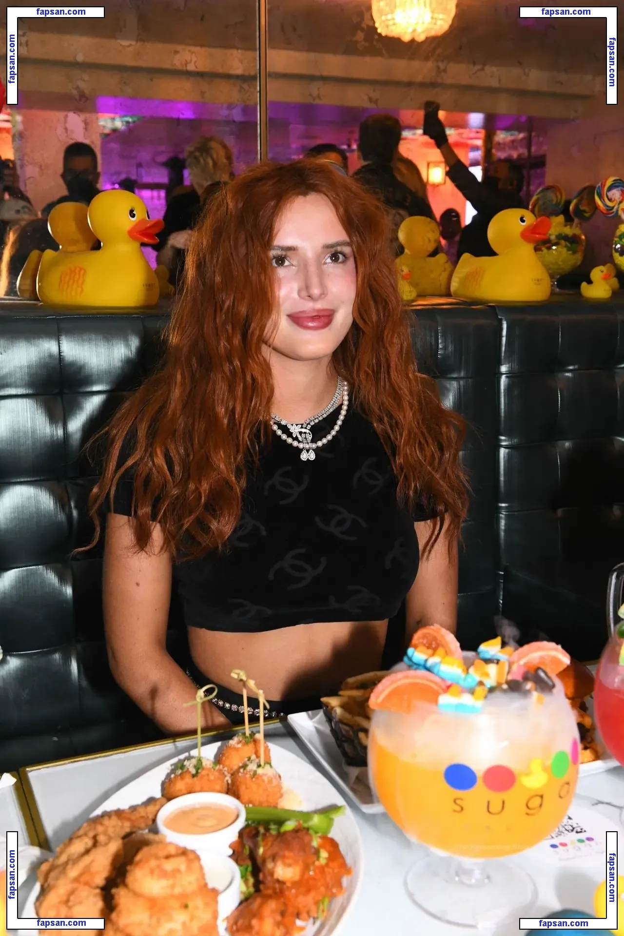 Bella Thorne голая фото #9312 с Онлифанс