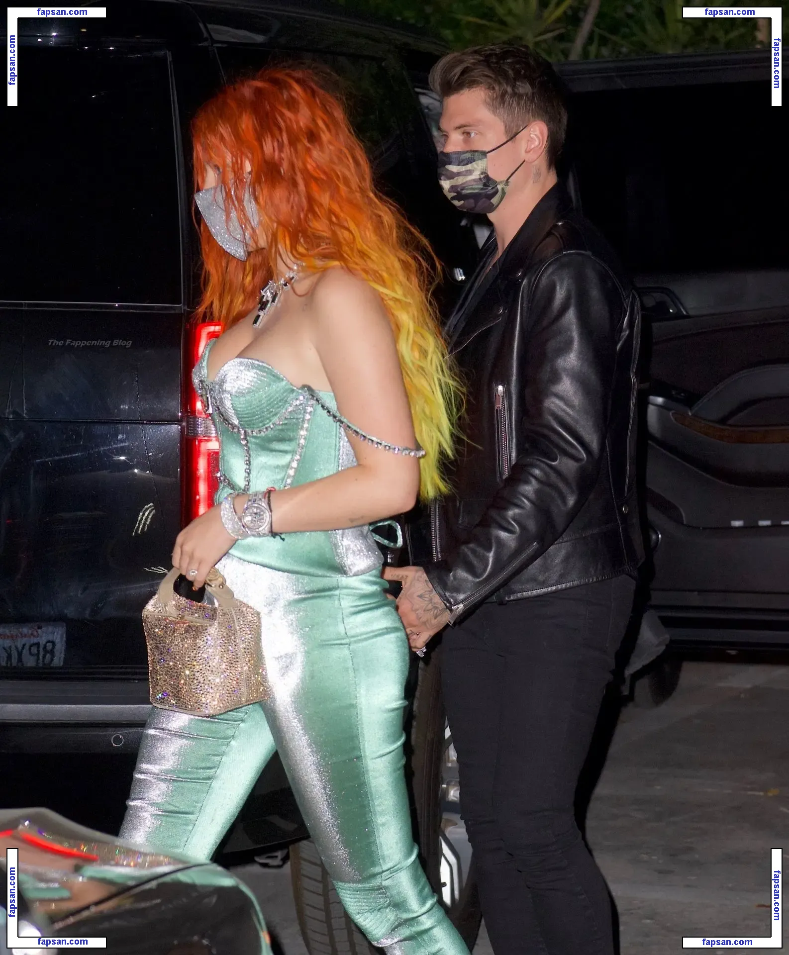 Bella Thorne голая фото #9415 с Онлифанс
