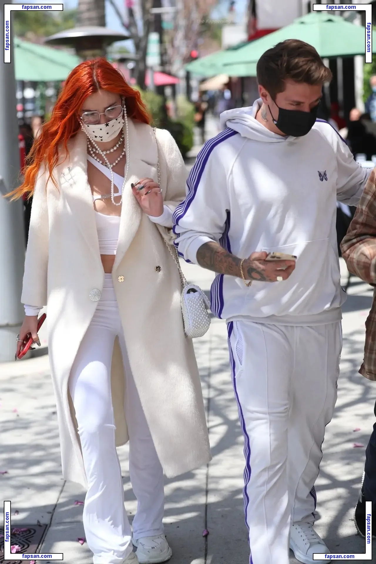 Bella Thorne голая фото #9492 с Онлифанс