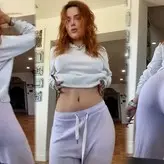 Bella Thorne голая #9169