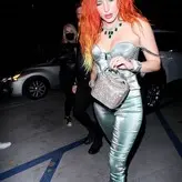 Bella Thorne голая #9388