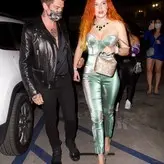 Bella Thorne голая #9426