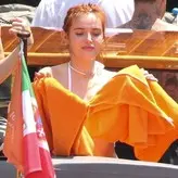 Bella Thorne голая #9925