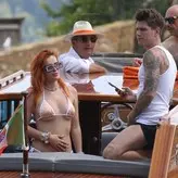 Bella Thorne голая #9939