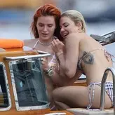 Bella Thorne голая #9955