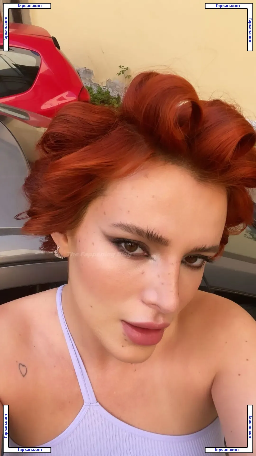 Bella Thorne голая фото #10428 с Онлифанс