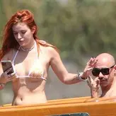 Bella Thorne голая #10001