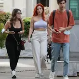 Bella Thorne голая #10443