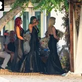 Bella Thorne голая #10803