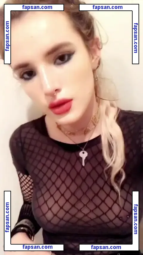 Bella Thorne голая фото #11983 с Онлифанс