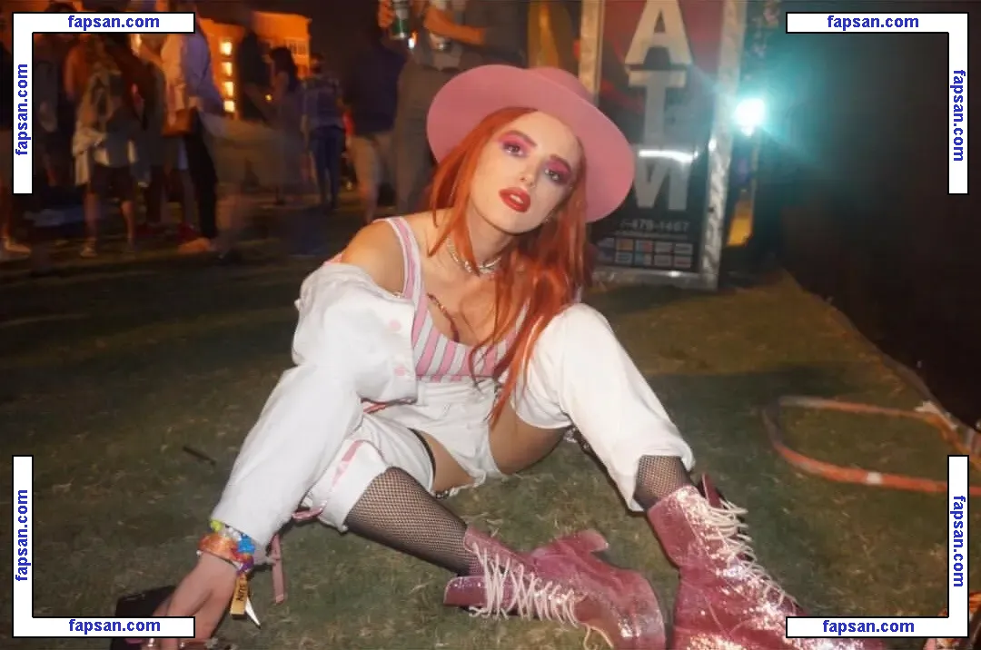Bella Thorne голая фото #11986 с Онлифанс