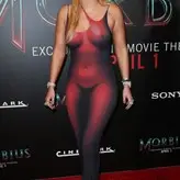 Bella Thorne голая #11125