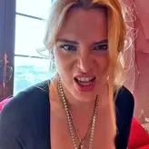 Bella Thorne голая #11340