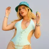 Bella Thorne голая #11467