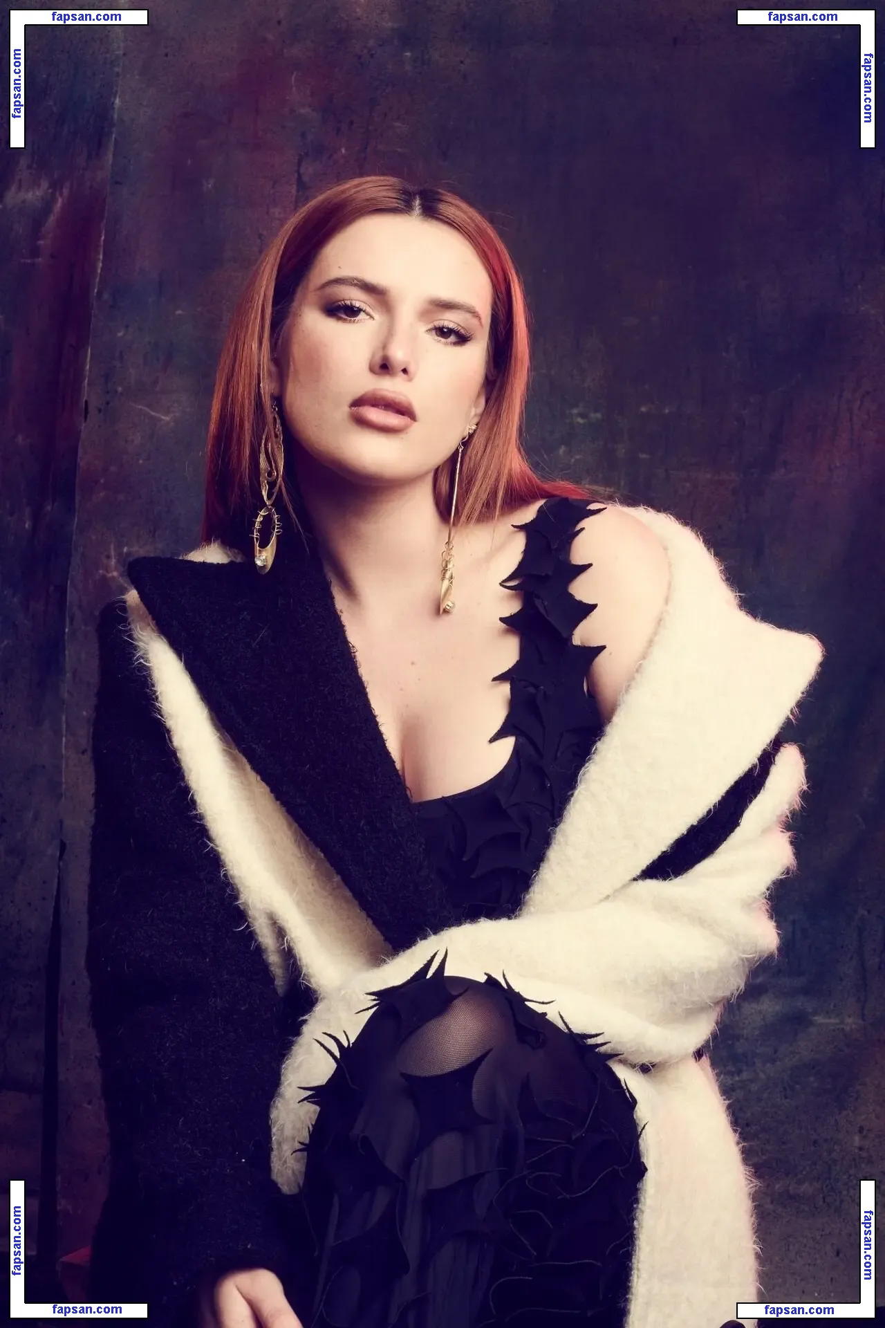 Bella Thorne голая фото #12519 с Онлифанс
