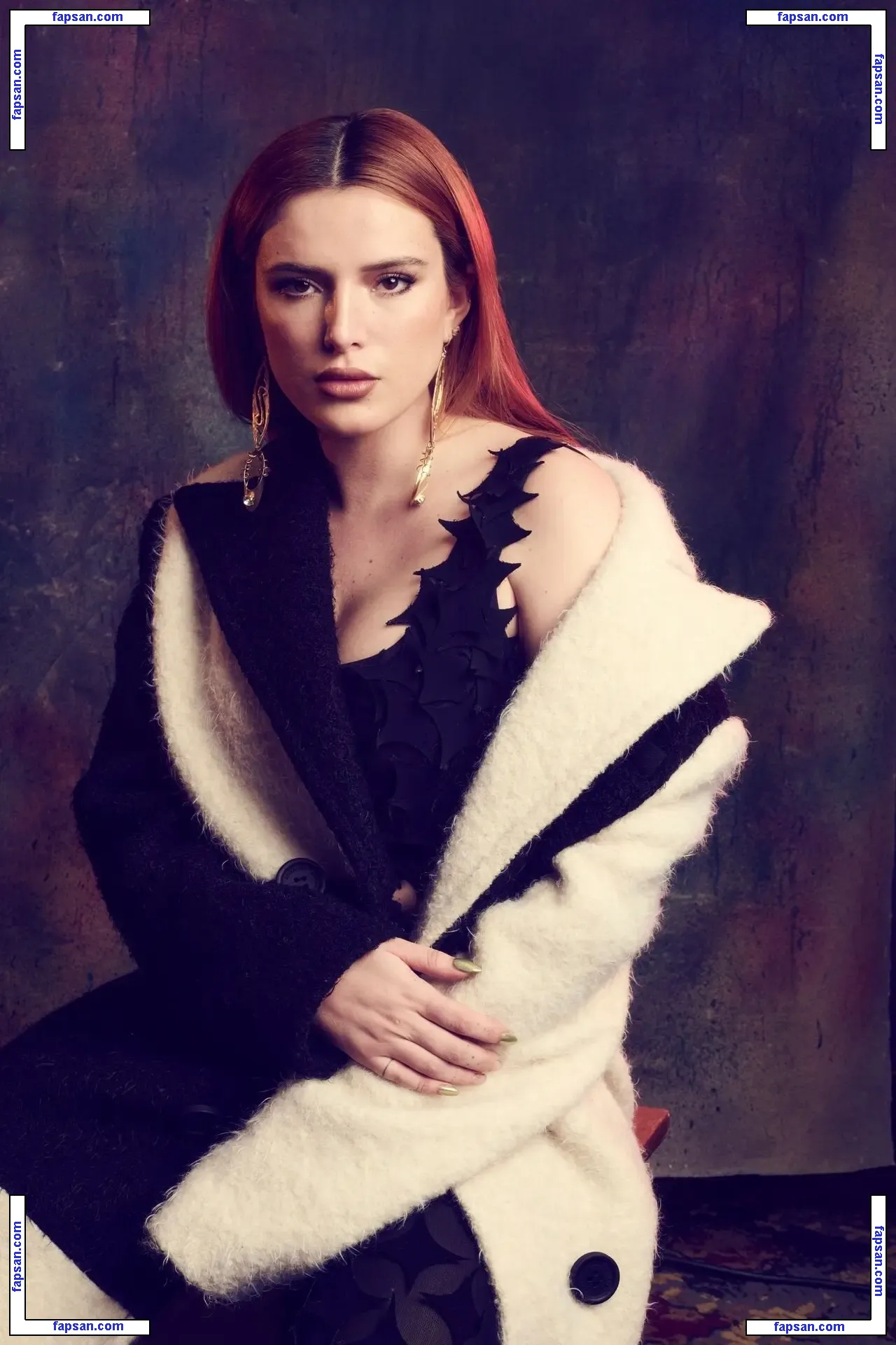 Bella Thorne nude photo #12527 from OnlyFans