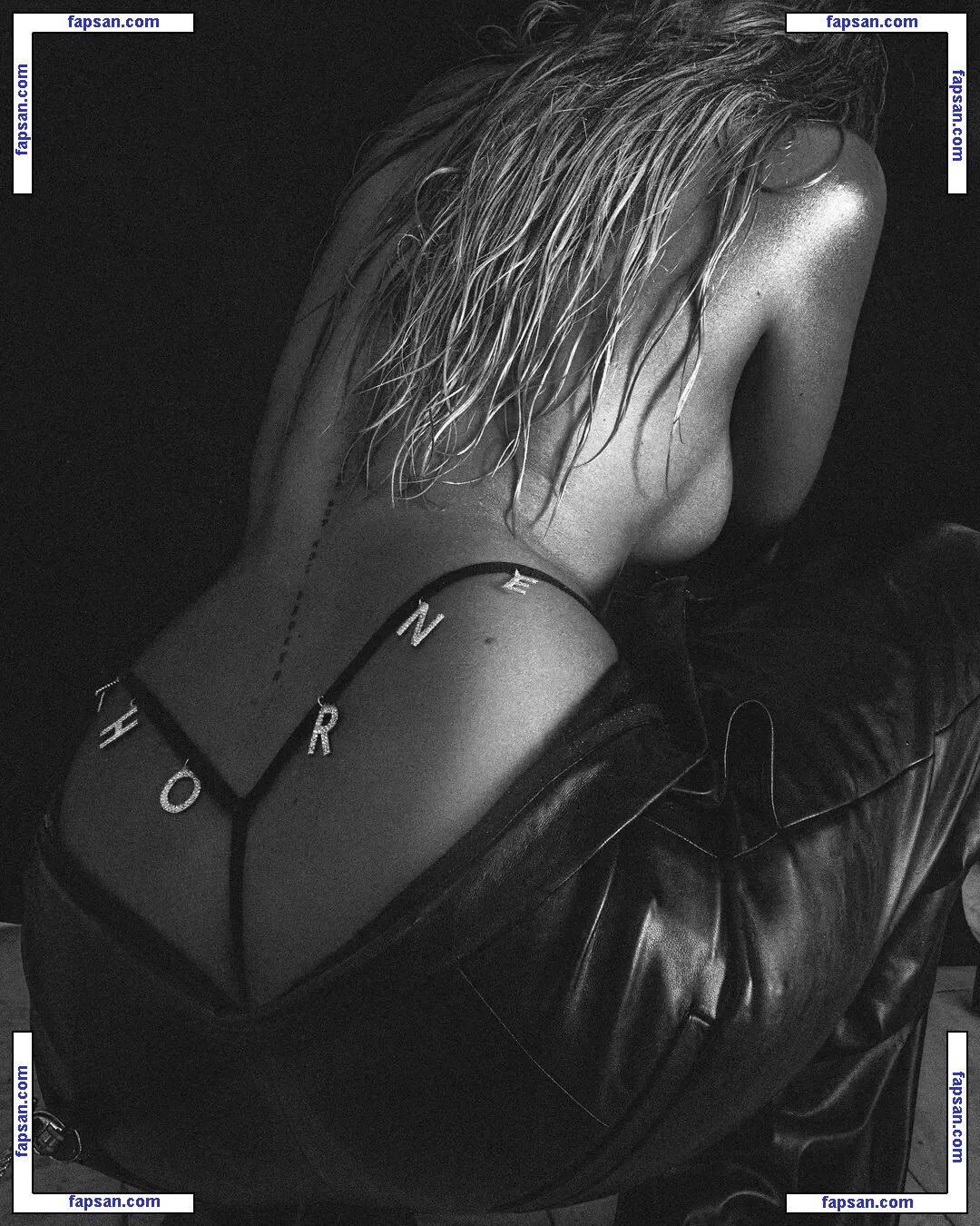 Bella Thorne nude photo #12540 from OnlyFans