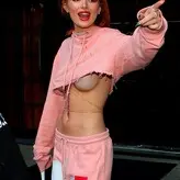 Bella Thorne голая #12006