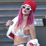 Bella Thorne голая #12008