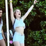 Bella Thorne голая #12009