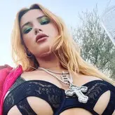 Bella Thorne голая #12317
