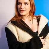 Bella Thorne голая #12513