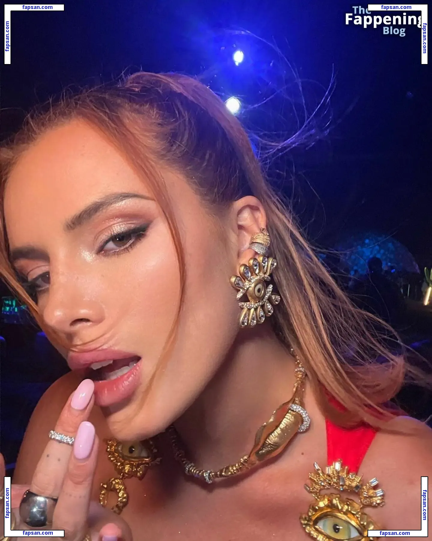 Bella Thorne nude photo #13264 from OnlyFans