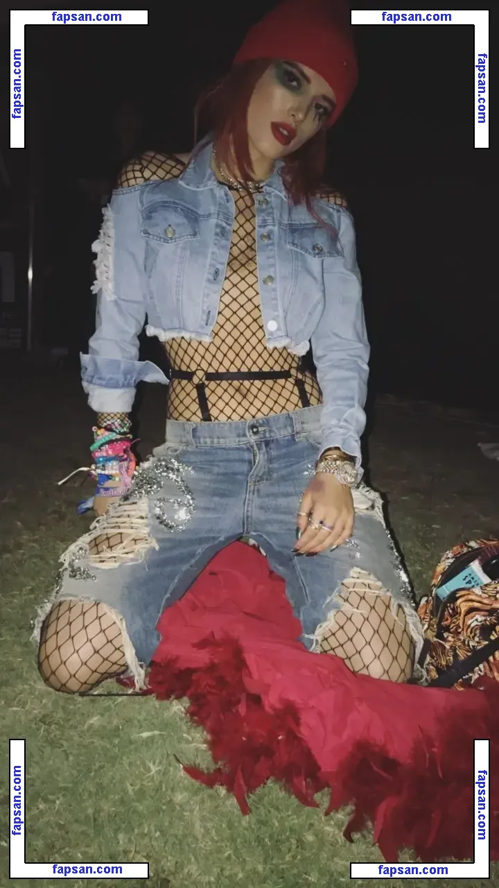 Bella Thorne голая фото #1885 с Онлифанс