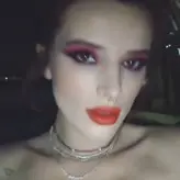 Bella Thorne голая #1136