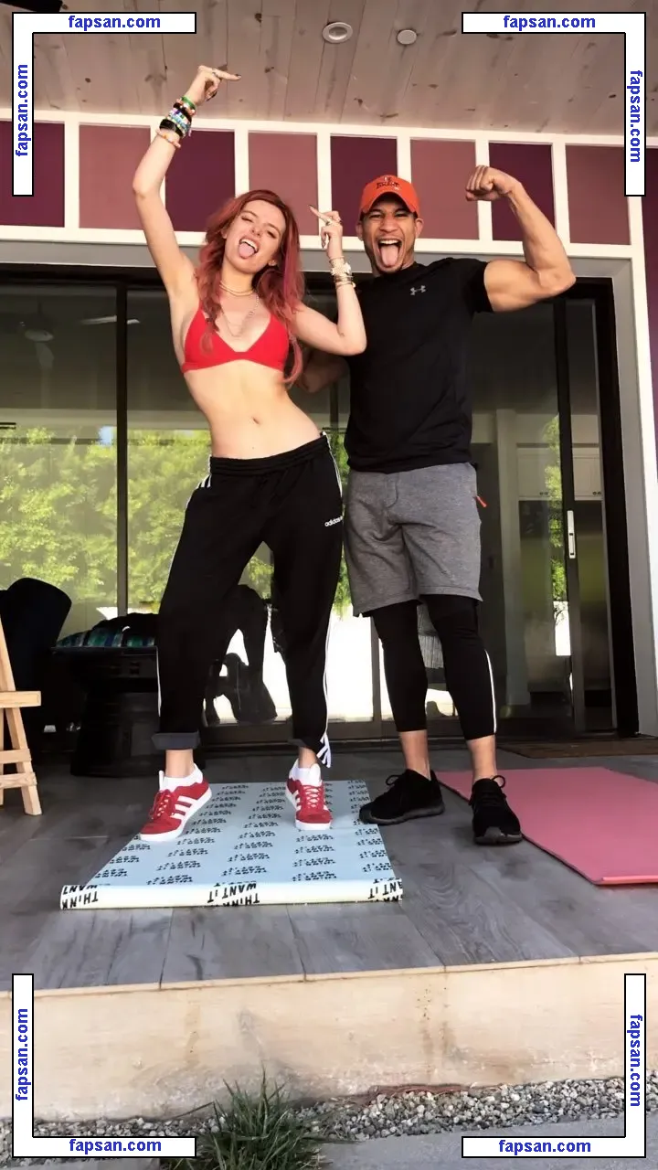 Bella Thorne голая фото #2085 с Онлифанс