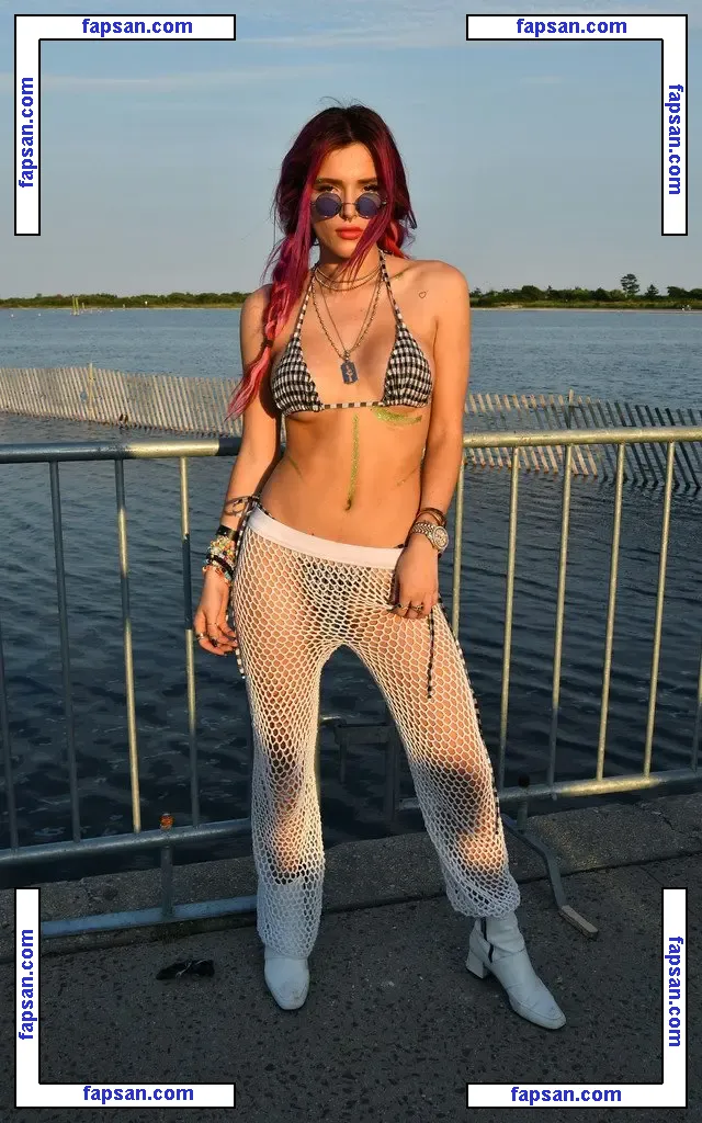 Bella Thorne голая фото #2183 с Онлифанс