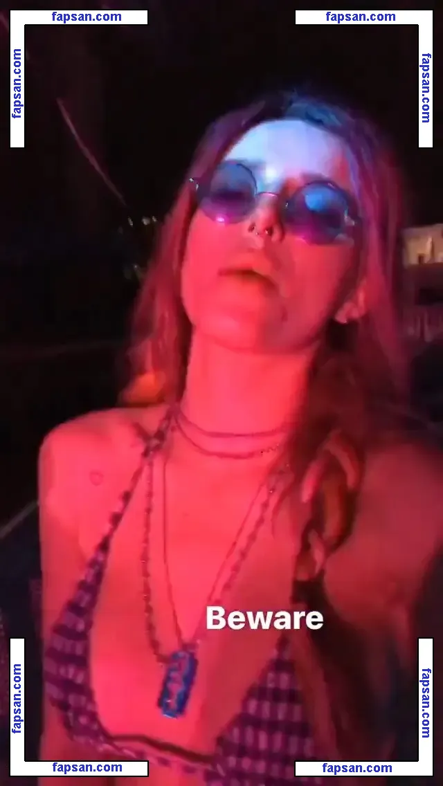 Bella Thorne голая фото #2217 с Онлифанс