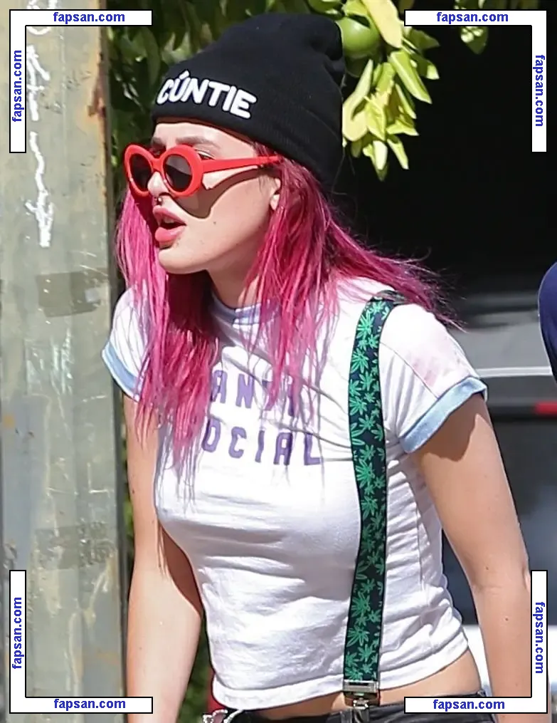 Bella Thorne голая фото #2375 с Онлифанс