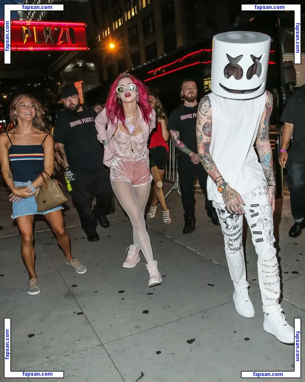 Bella Thorne голая фото #2742 с Онлифанс
