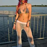Bella Thorne голая #2183