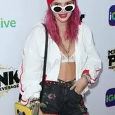 Bella Thorne голая #2449