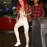 Bella Thorne голая #2556