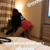 Bella Thorne голая #2597