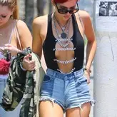 Bella Thorne голая #2684