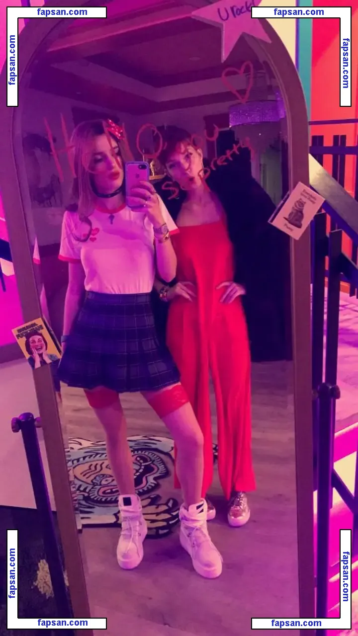 Bella Thorne голая фото #3788 с Онлифанс