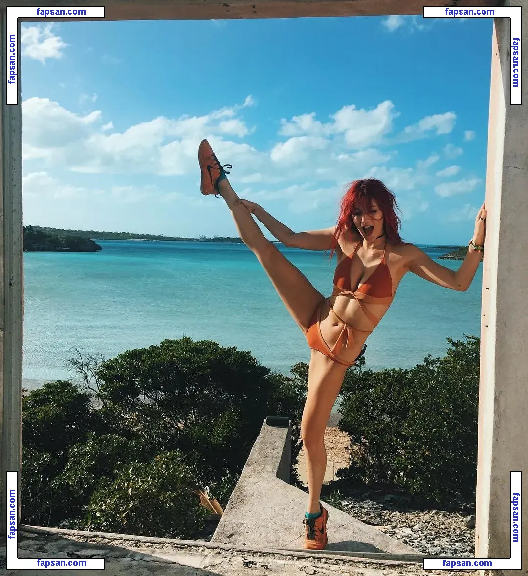 Bella Thorne голая фото #3976 с Онлифанс